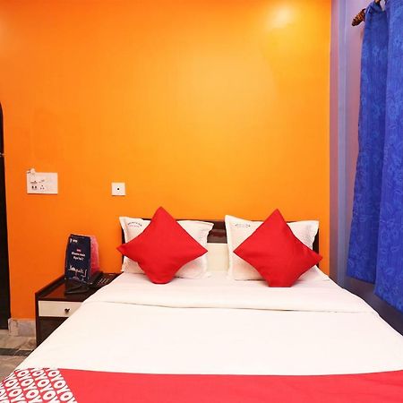 Oyo 23364 Kolkata Hcn Guest House Exterior foto